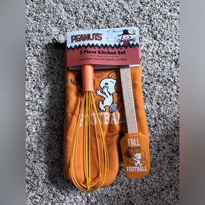 Peanuts Fall Means Football Snoopy Oven Mitts Spatula & Whisk NWT